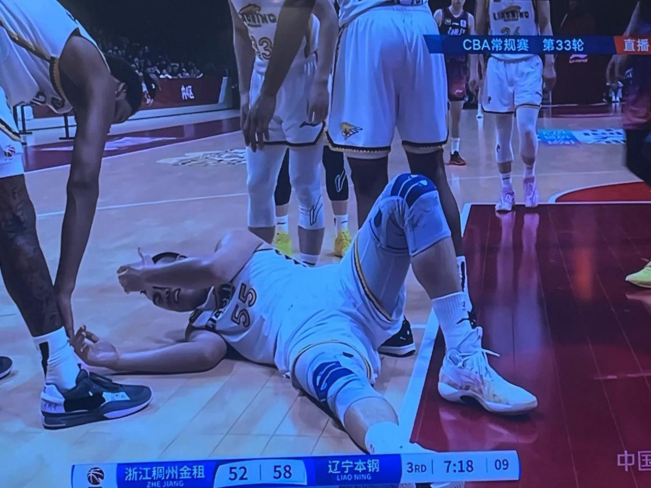 熊猫体育-包含欧联倒计时，深圳男篮赛后内部沟通，细节引发关注，管理层满意，细节决定成败的词条