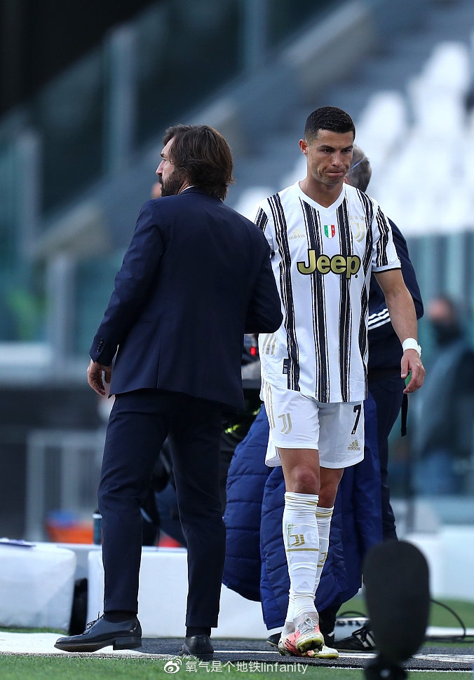 熊猫体育- 里程碑夜里尔复出首秀；欧联加时末段刷纪录；引发热议；球探报告显示潜力