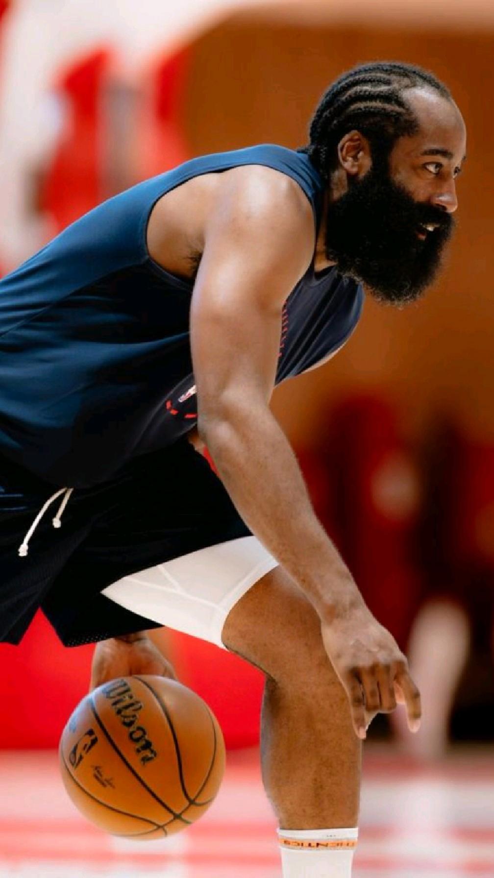 熊猫体育- 哈登带队进西部决赛 