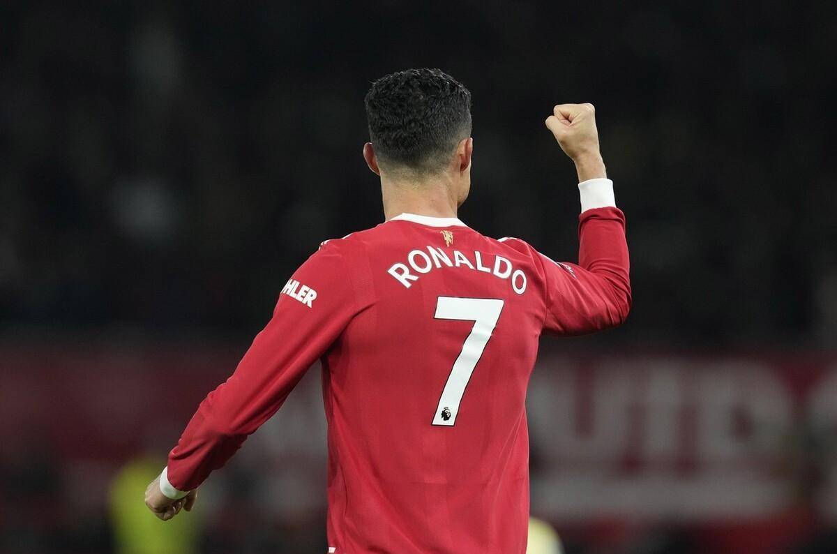 熊猫体育-包含阿扎伦卡在热火比赛中惊险取胜，比分优势明显引发热议！的词条